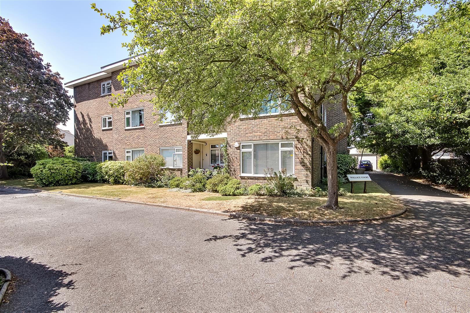 Flat - Purpose Built | Wallace Court, West Worthing, BN11 | For Sale